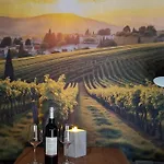 Lauras - Radfahren, Wandern, Garten, Pool & Wein Suedsteiermark