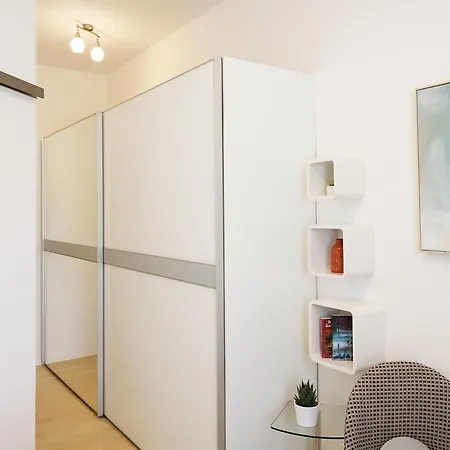 Appartement Lauras - Ihre Wohlfuehloase In Der Suedweststeiermark Mit Garten, Pool, Biotop & Weinbar Eibiswald