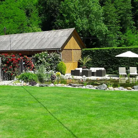 Lauras - Radfahren, Wandern, Garten, Pool & Wein Suedsteiermark