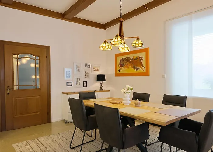 شقة Lauras - Ihr Wohlfuehlort In Der Suedsteiermark Eibiswald