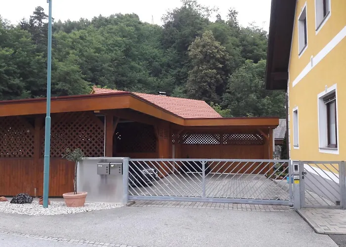 Lauras - Ihr Wohlfuehlort In Der Suedsteiermark شقة *